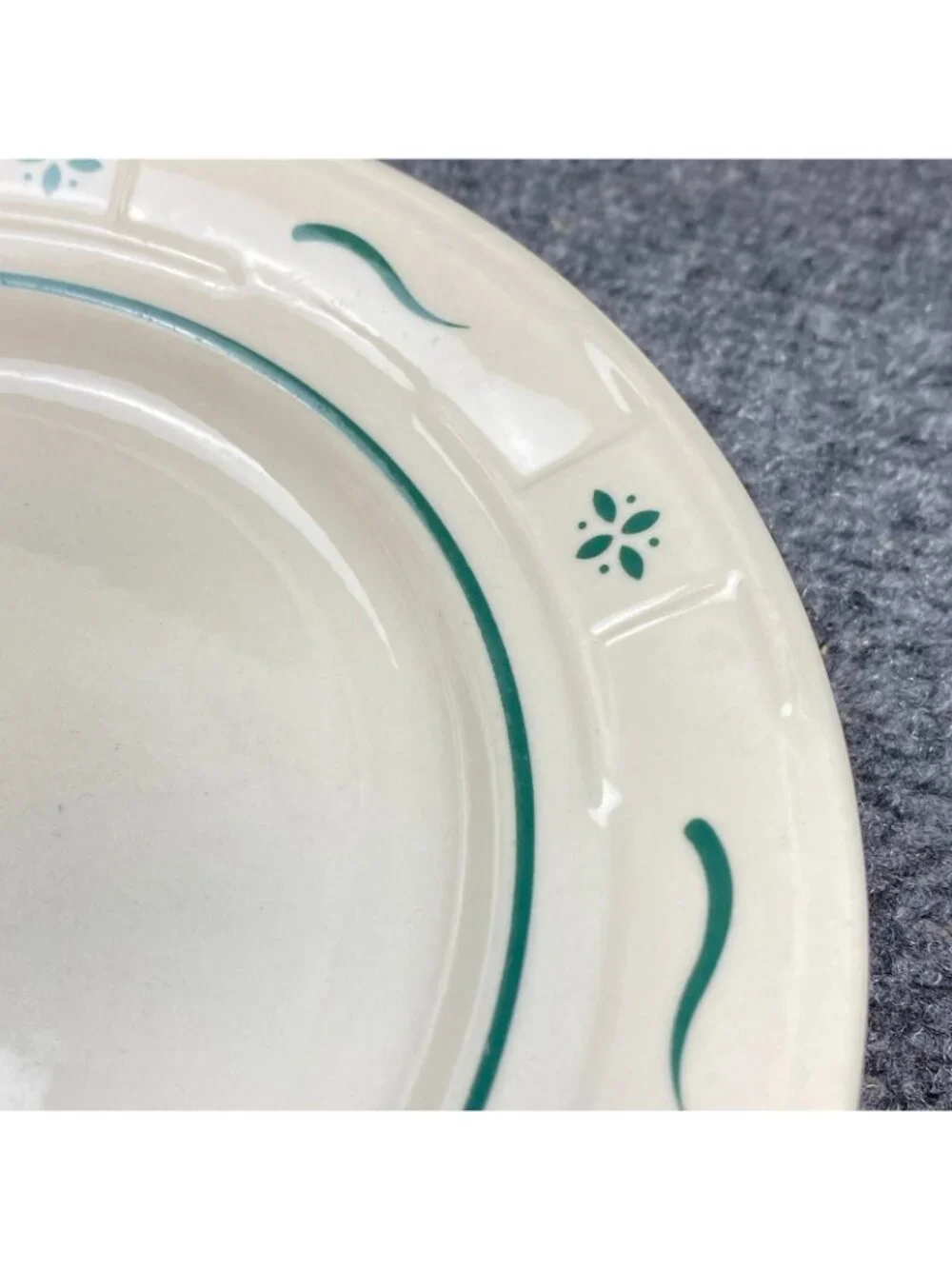 Longaberger Pottery Woven Traditions Heritage Green  2 Salad Plates  7 1/4